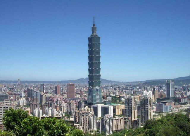 台湾之美，海浪与节庆的交融之地